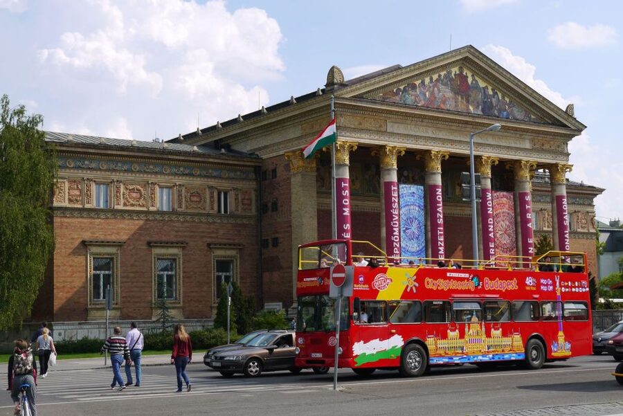 Budapest: City Sightseeing Hop-On Hop-Off Bus Tour & Extras - The Danube cruise needs careful checking
