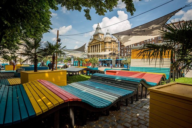 Budapest classic tour - From Heroes’ Square to Vajdahunyad Castle