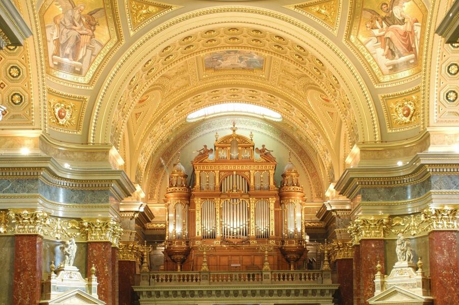 Budapest: Classical Music Concerts in St Stephen's Basilica - What the 60 to 70 minutes feel like