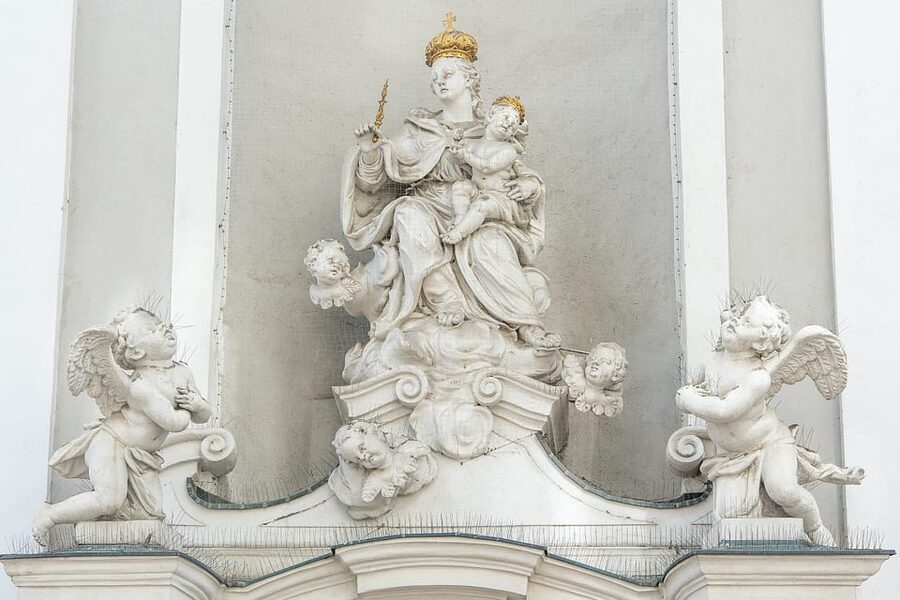 Budapest: Concert on the Oldest Working Organ in the City - Selected chamber evenings add a soprano