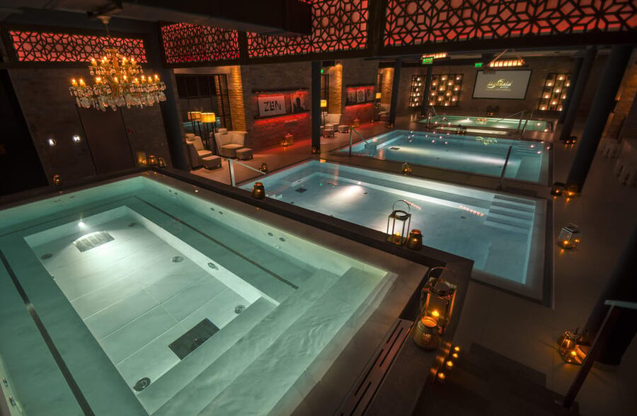 Budapest: Couple Holistic Swedish Massage with Jacuzzi Time - Key points at a glance