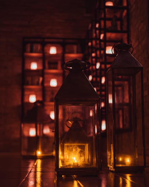 Budapest: Couple Holistic Swedish Massage with Jacuzzi Time - Drinks, snacks, and the option to linger