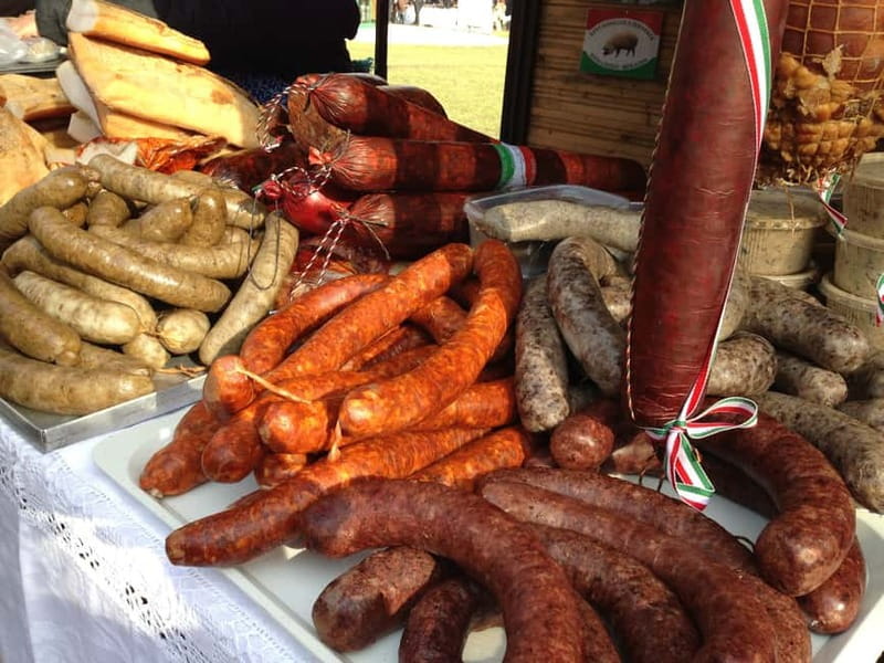 Budapest Culinary & Wine Walk—Budapest’s Signature Food Tour - Tasting Hungarian ingredients at the market
