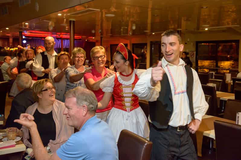 Budapest: Danube Cruise with Folk Dancing and Drinks - What this Danube evening is really like