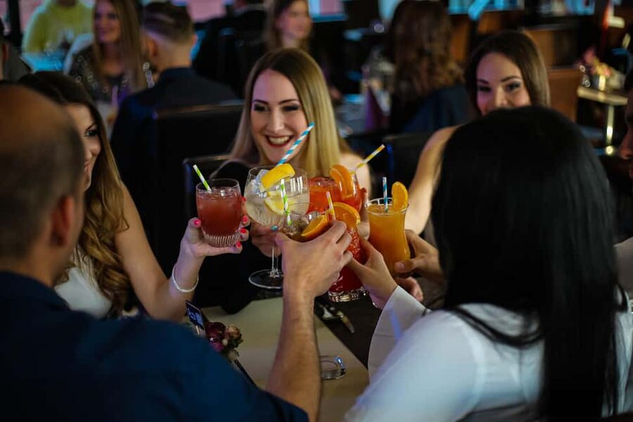 Budapest: Danube Cruise with Folk Dancing and Drinks - The timing matters more than you might expect