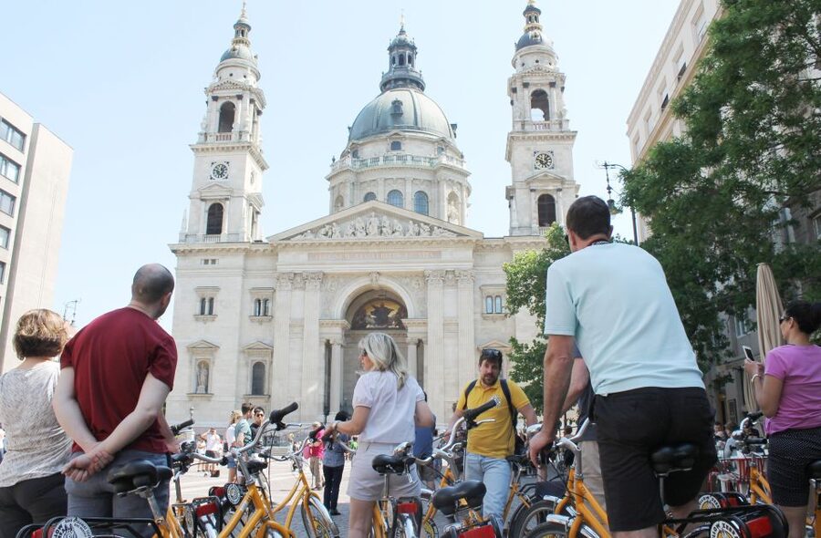 Budapest: Danube River Views Bike Ride - Chain Bridge, Elisabeth Bridge, and the river views