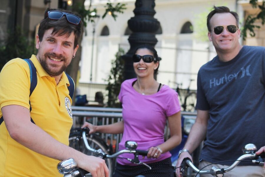 Budapest: Danube River Views Bike Ride - What $41 buys you