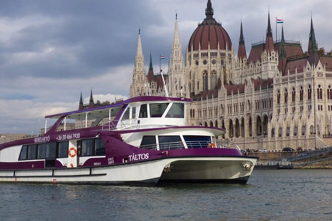 Budapest Danube Sightseeing Cruise with Unlimited Drinks - Buda Castle and Fisherman’s Bastion from below