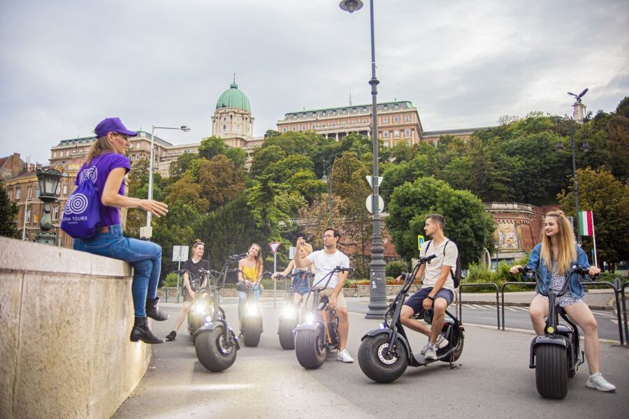 Budapest: E-Scooter Top Sights Tour with Fisherman's Bastion - Key points at a glance