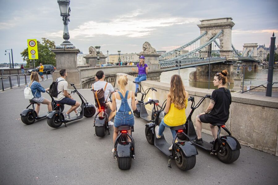 Budapest: E-Scooter Top Sights Tour with Fisherman's Bastion - Why an e-scooter works well on Castle Hill