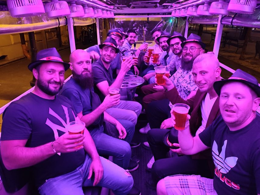 Budapest: eBeerBus Sightseeing Tour - Opera House, Basilica, and the city center