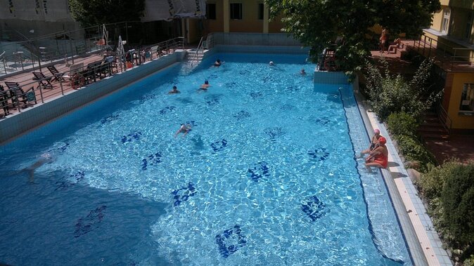 Budapest Exclusive Thermal Spa LUKACS LUXURIOUS PRIVATE BEER BATH - What the Lukács Beer Bath Actually Is