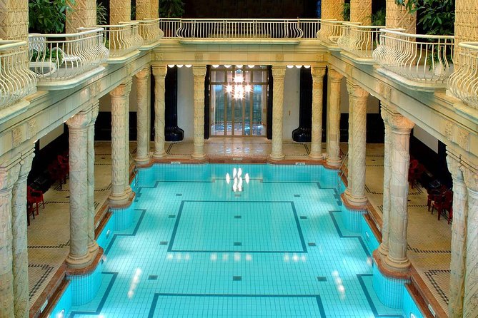 Budapest Gellert Thermal Spa Full Day Ticket with Cabin or Locker - What happens when you arrive