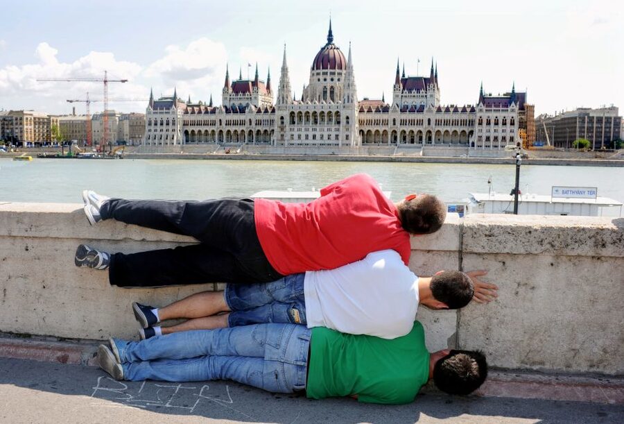 Budapest: Grand City Tour with Parliament Visit - Heroes’ Square and Hungary’s royal story