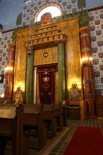 Budapest Grand Half-Day Jewish Heritage Tour - Key points to know before booking