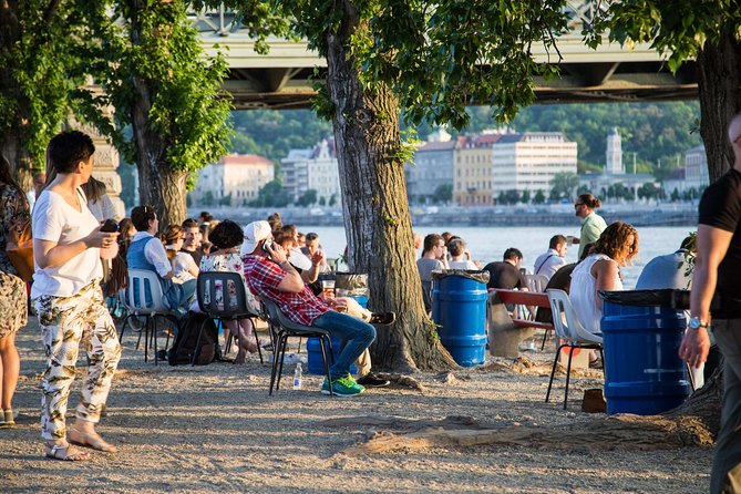 Budapest Grand Walk - From the National Museum to Andrássy Avenue
