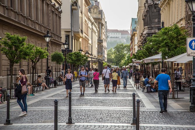 Budapest Grand Walk - A close look at Budapest’s former Jewish Quarter