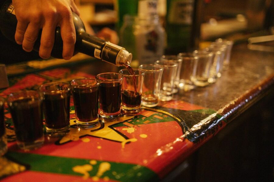 Budapest: Guided Bar Crawl Walking Tour - Wesselényi utca and Budapest’s bar district