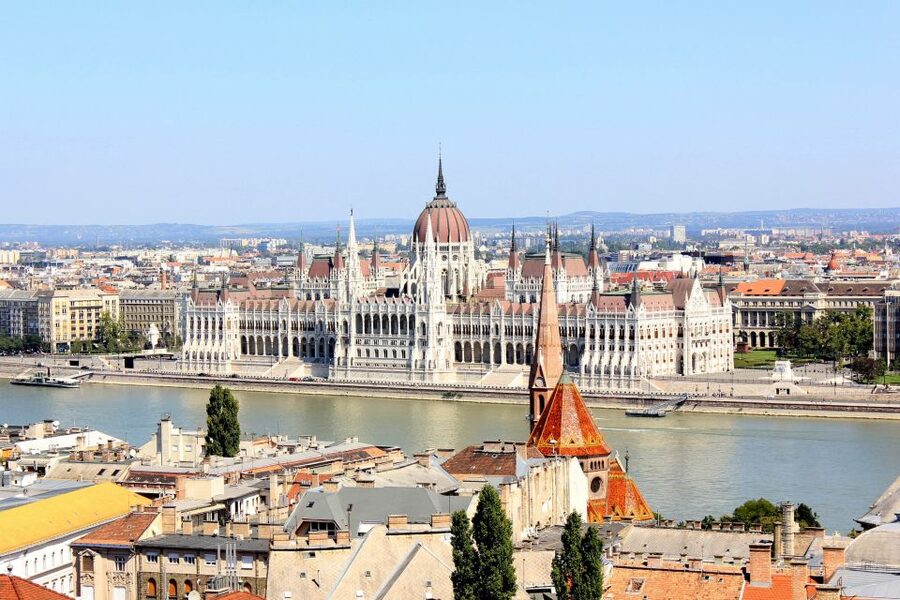 Budapest: Guided City Tour by E-Bike - St. Stephen’s Basilica, Liberty Square, and Parliament