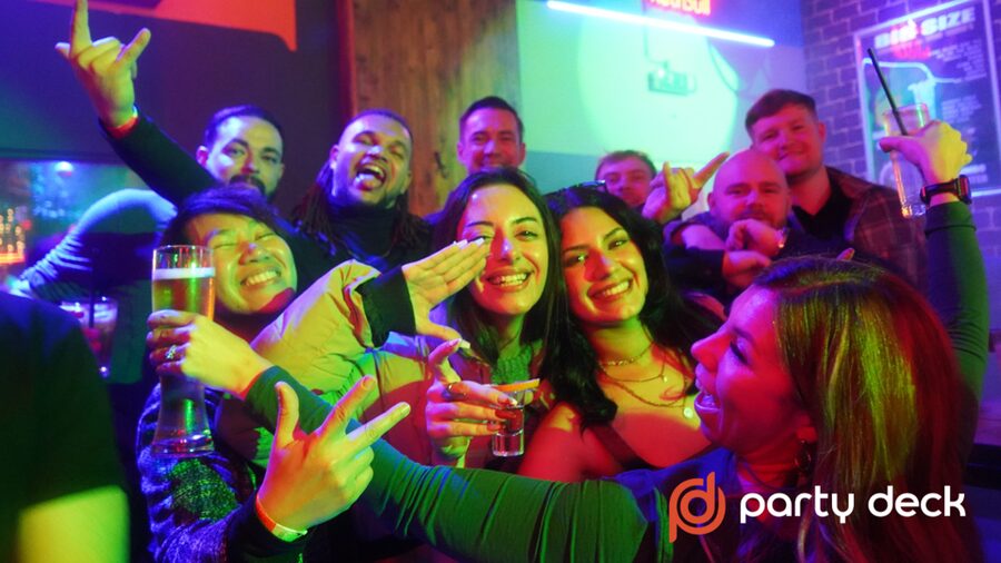 Budapest: Guided Tour to Ruin Bars with Games and 6 Shots - The optional €20 open bar