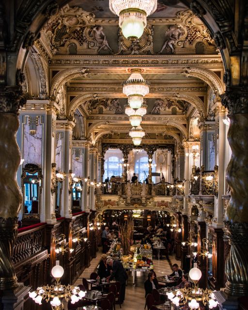 Budapest: Half-Day Highlights Small Group Private Tour - Pest’s Jewish Quarter and the Great Market Hall