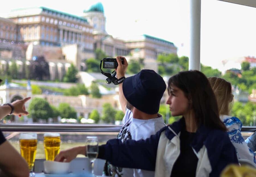 Budapest: Happy Hour Sightseeing Cruise - Buda Castle from below