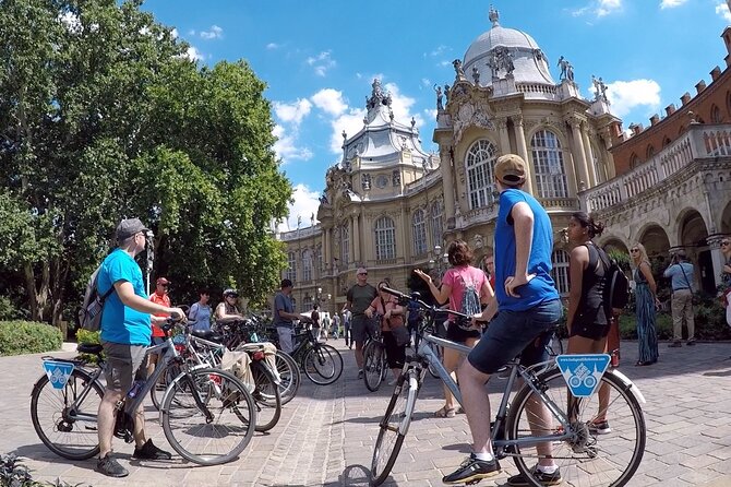 Budapest Highlights Bike Tour with a local guide - Why a bicycle works so well in Budapest