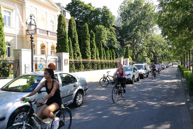 Budapest Highlights Bike Tour with a local guide - Starting at Rumbach Sebestyén Street