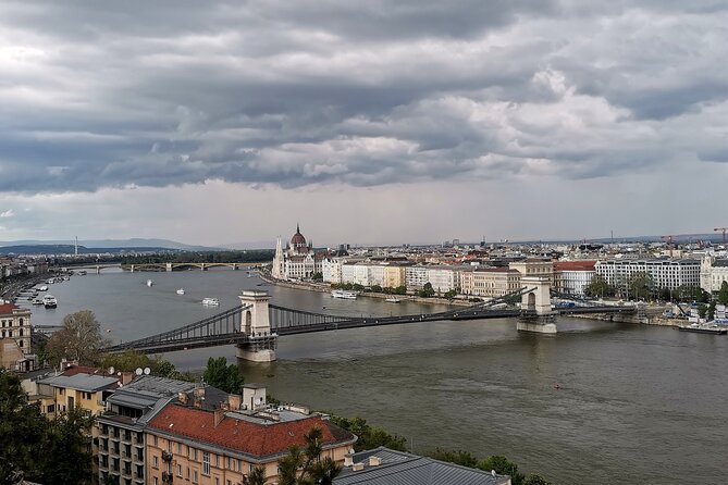 Budapest Highlights Private E-bike Tour - What the $151.31 price gets you