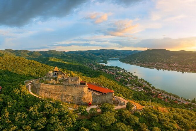 Budapest Hike to Visegrád Castle w or wo Sauna/Danube beach - Is the $168.58 price fair?