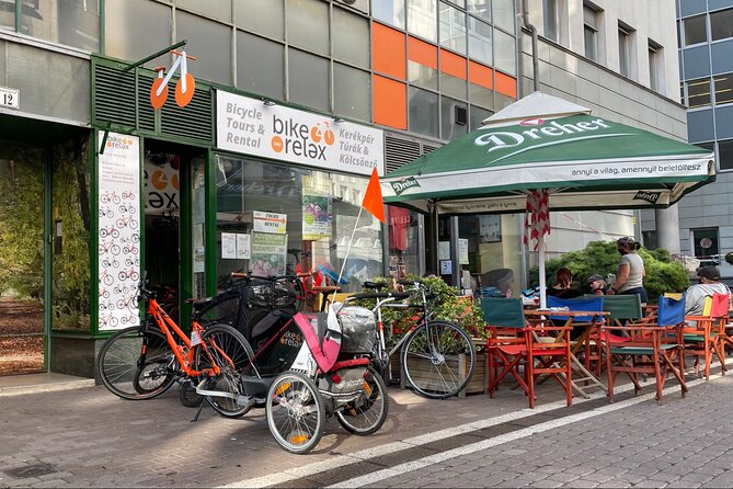 Budapest Historic Downtown Bicycle Tour in small groups - City Park, Vajdahunyad Castle, and modern Budapest