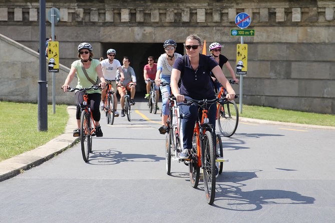 Budapest Historic Downtown Bicycle Tour in small groups - Rudas Baths, Gellert Baths, and Liberty Bridge