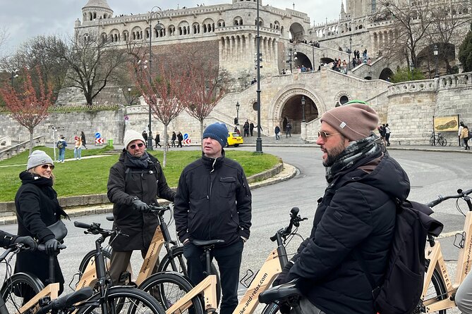 Budapest: Historic Downtown ride on E-Bicycles Buda & Pest - The e-bike earns its keep on Castle Hill