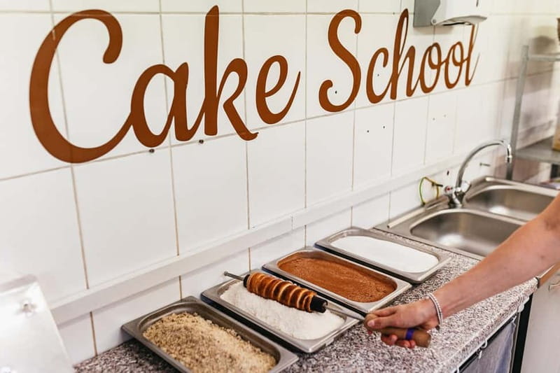 Budapest: Hungarian Chimney Cake Workshop in the City Center - Why the instructors matter