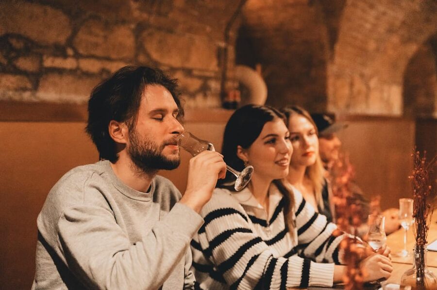 Budapest: Hungarian Gastro Cellar and Assisted Tastings - What the assisted tasting is like