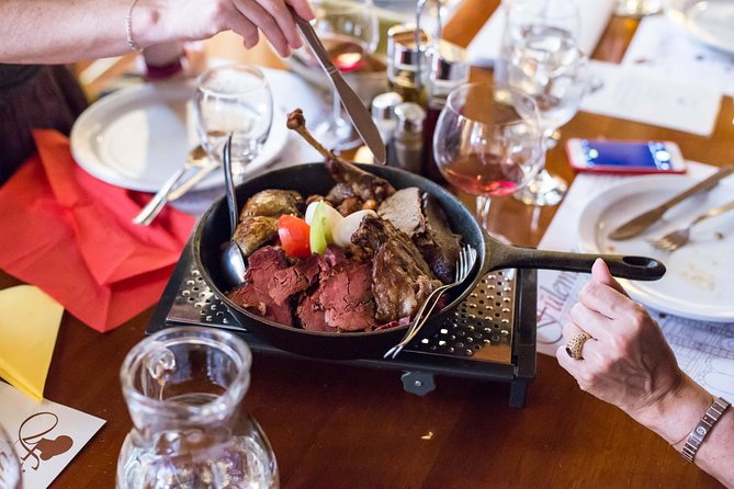 Budapest Jewish Cuisine & Culture Walk - What the small group adds