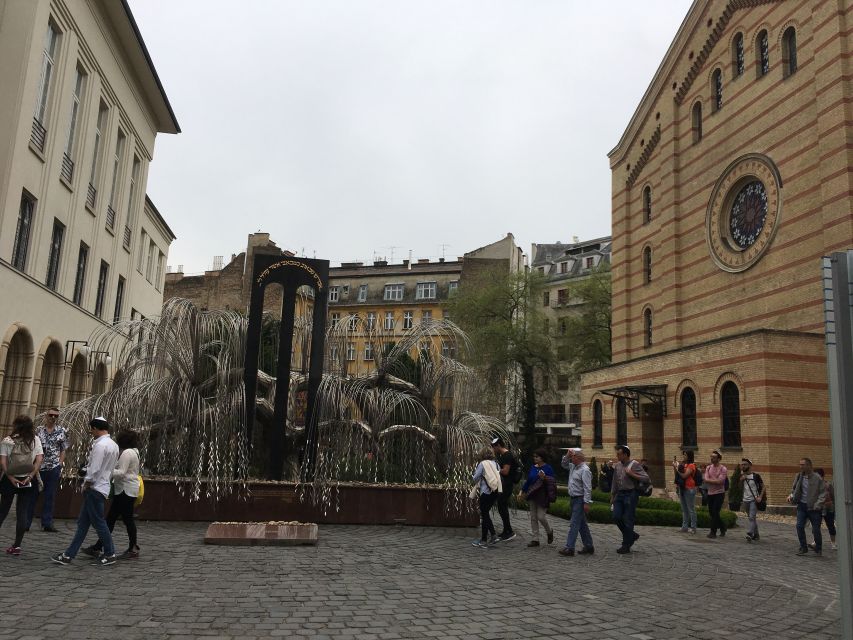 Budapest: Jewish District Private Walking Tour - The Tree of Life and the Raoul Wallenberg Memorial Garden