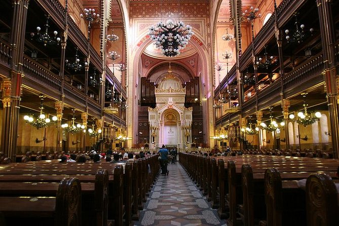 Budapest Jewish Heritage Memorial Walking Tour & Synagogue Entry - The Jewish Museum and everyday religious life