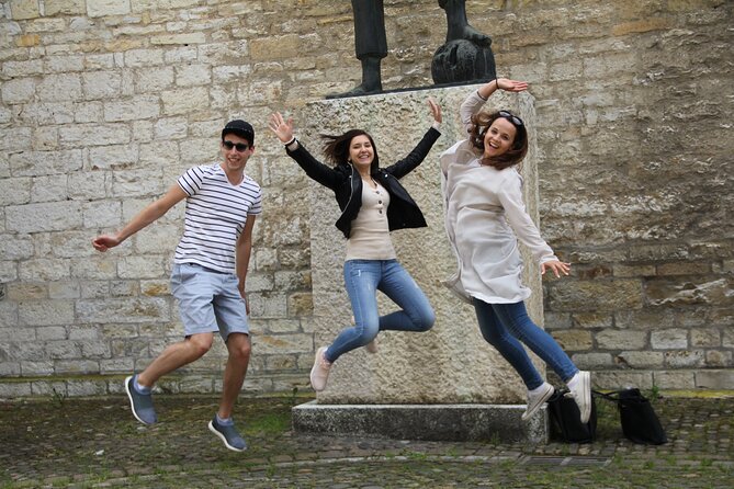 Budapest (Jewish Quarter) Scavenger Hunt and Self-Guided Tour - Starting at Deák Ferenc tér