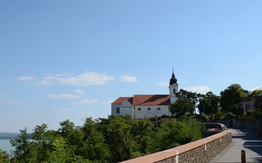 Budapest: Lake Balaton and Herend Full-Day Private Tour - Why Lake Balaton makes a good break from Budapest