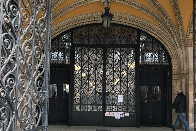 Budapest Market Tour & Home Cooking Class with local Chef & Guide - How much value do you get for $114.02?