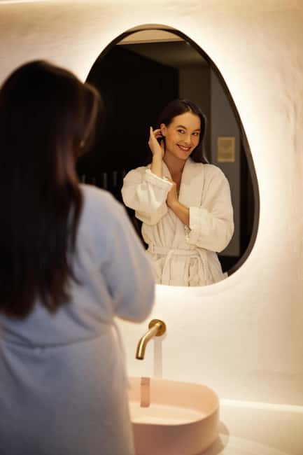 Budapest: Massage 60/75/90 min +Unlimit Bath Mandala Day Spa - Tea, fruit, snacks, and your included cocktail