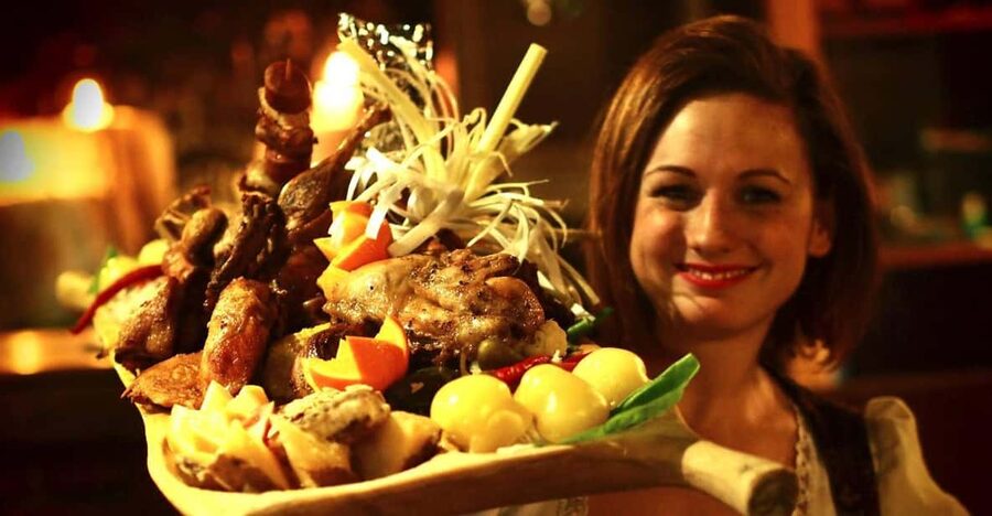 Budapest: Medieval Dinner Show with Drinks - Choosing between three serious beef dishes