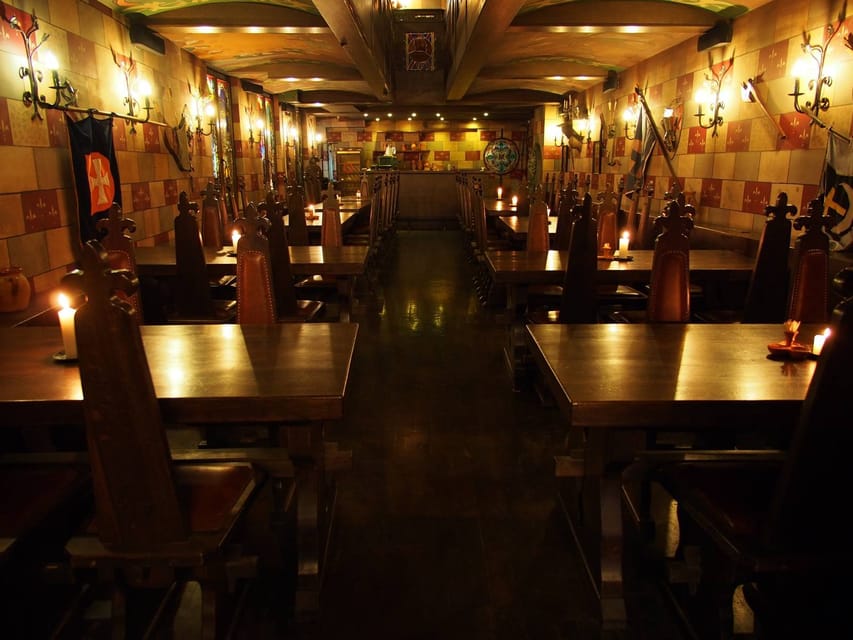 Budapest: Medieval Dinner Show with Drinks - Who should book this dinner?