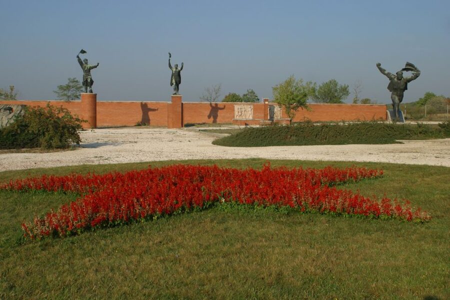 Budapest: Memento Park Ticket - Why Memento Park matters