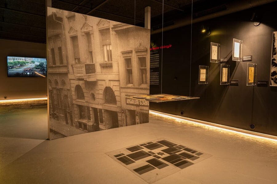 Budapest: Mika Tivadar Secret Museum Entry Ticket - What you see from the late 19th century to World War II