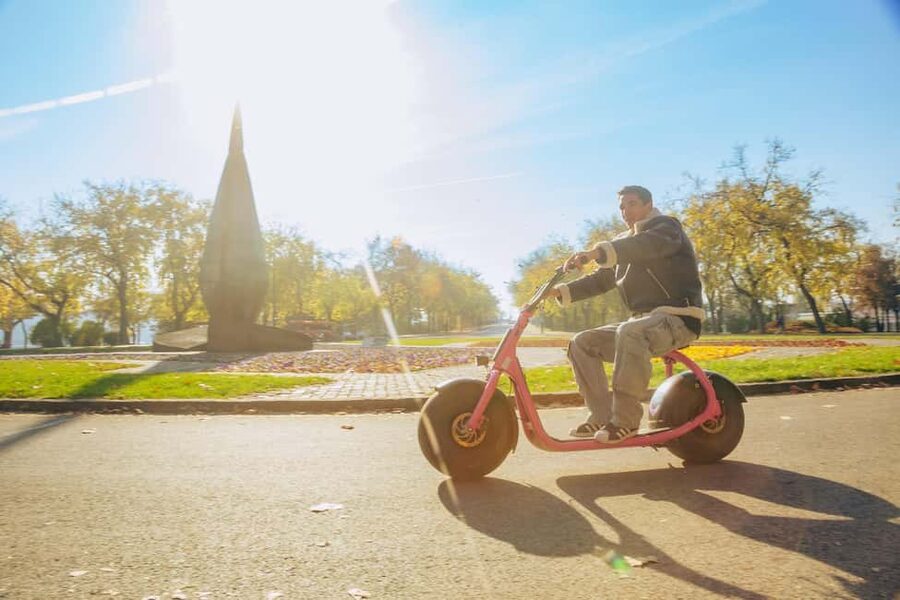 Budapest: MonsteRoller E-Scooter Tour - Margaret Island brings a change of pace