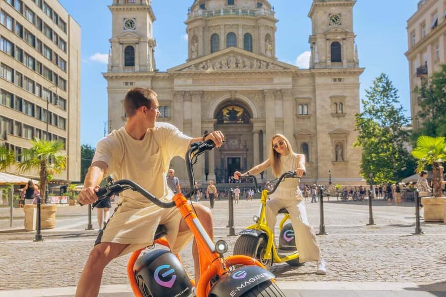 Budapest: MonsteRoller E-Scooter Tour - Weather, clothing, and practical comfort