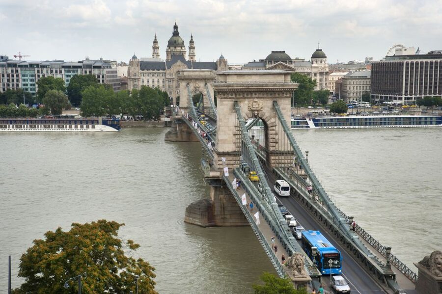 Budapest: Multilingual Highlights Tour - Buda Castle’s medieval residential district
