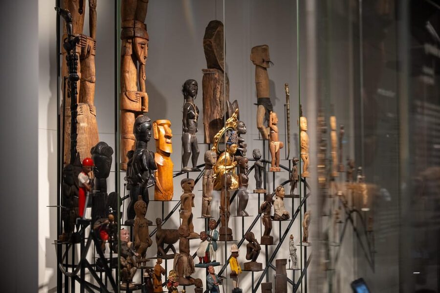 Budapest: Museum of Ethnography Entry Ticket - A modern museum beside Budapest’s city park